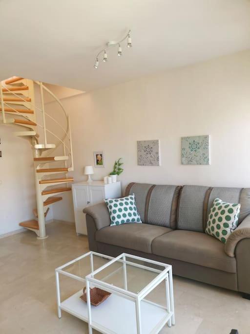 Atico Fresco Y Luminoso Con Aparcamiento Privado Apartment Nerja Bagian luar foto
